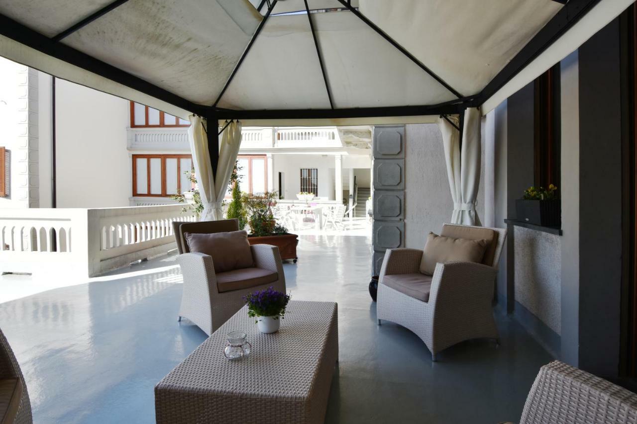 Il Terrazzo B&B Romagnano Sesia Extérieur photo